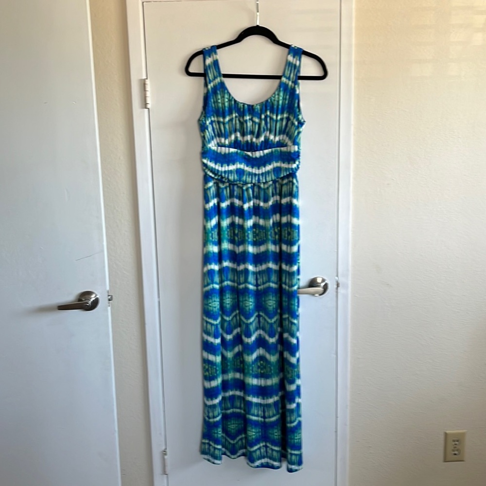 AB Studio summer sleeveless blue & green print maxi summer dress. Size Medium